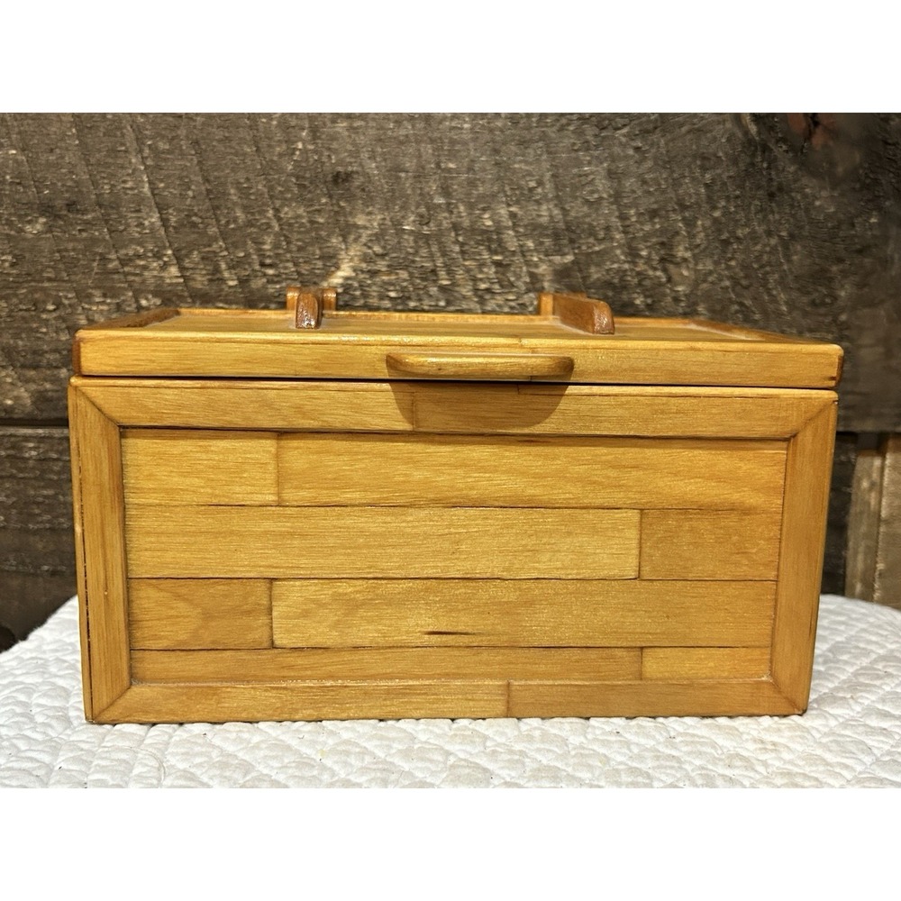Hand‎ Crafted Bamboo Wood Jewelry Keepsake Box Vintage Blue Inside
